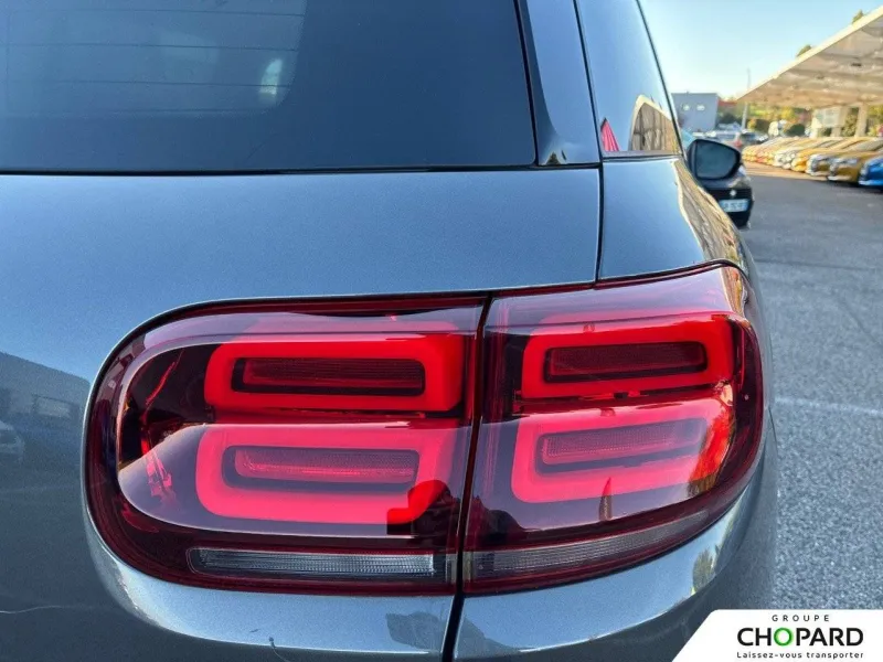 Image secondaire du véhicule 28