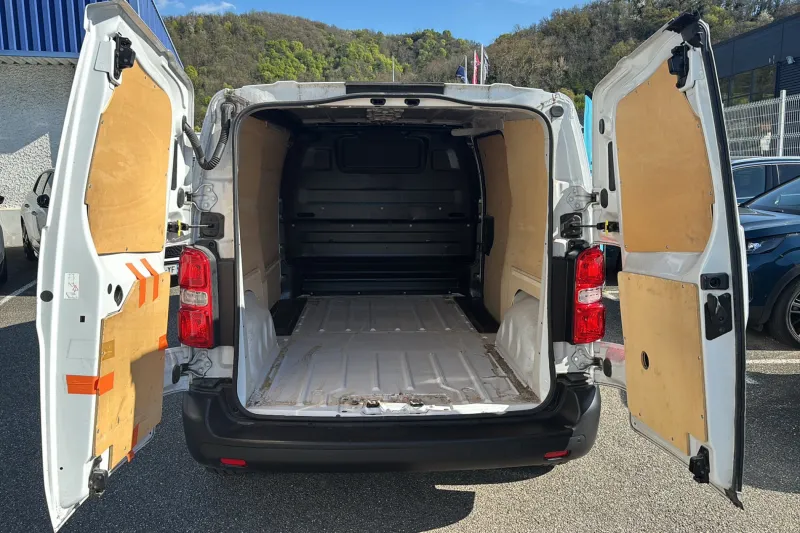 Image secondaire du véhicule 10