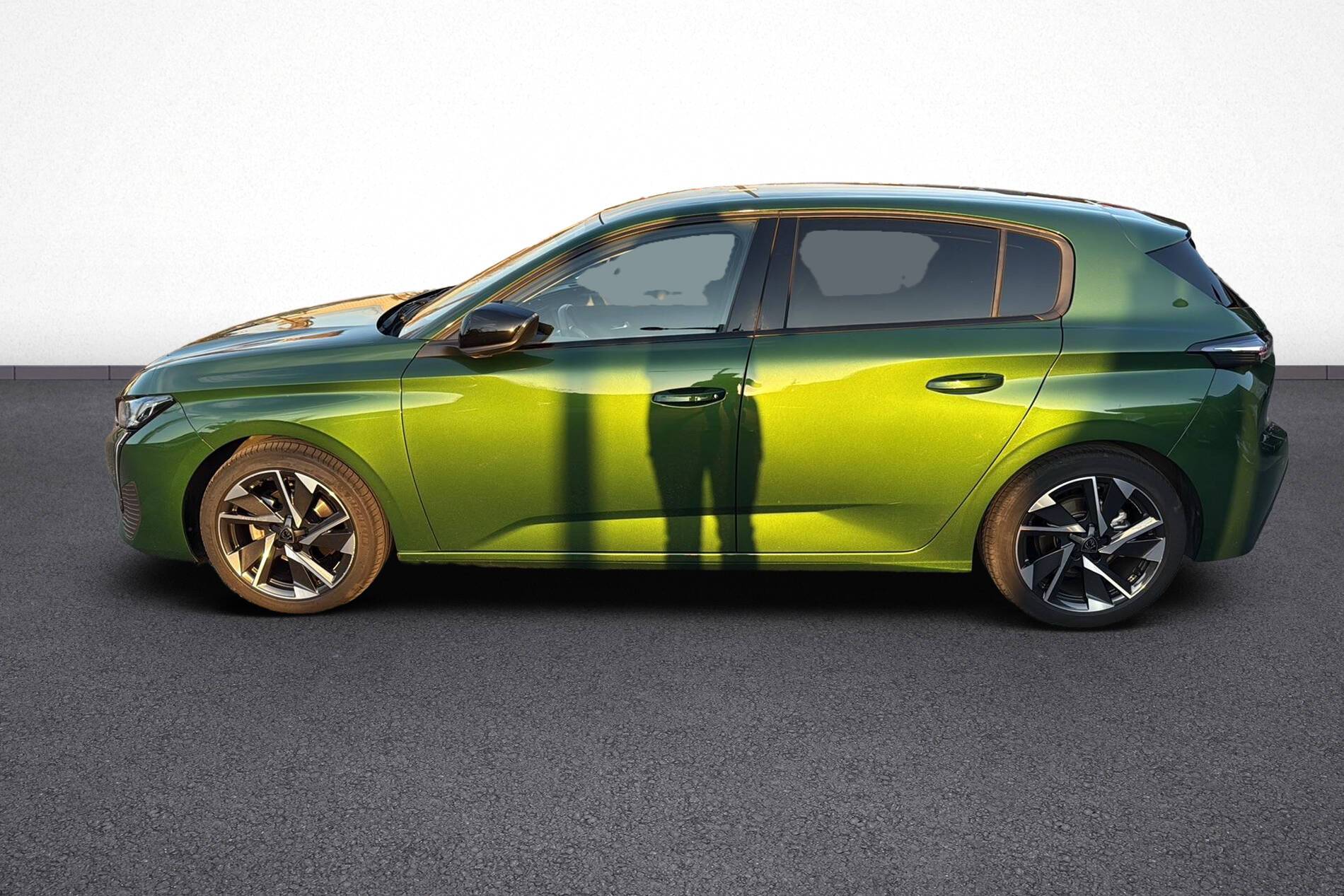 Image secondaire du véhicule 4