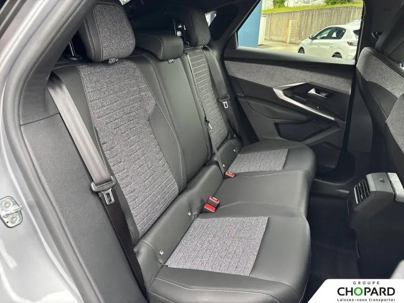 Image secondaire du véhicule 16