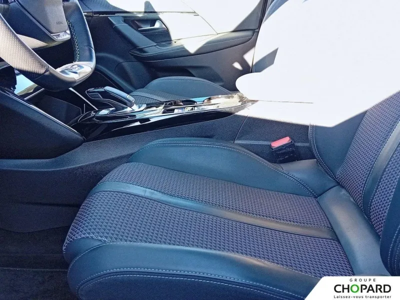 Image secondaire du véhicule 12