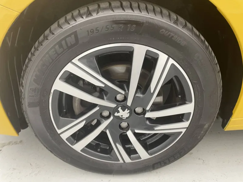 Image secondaire du véhicule 18