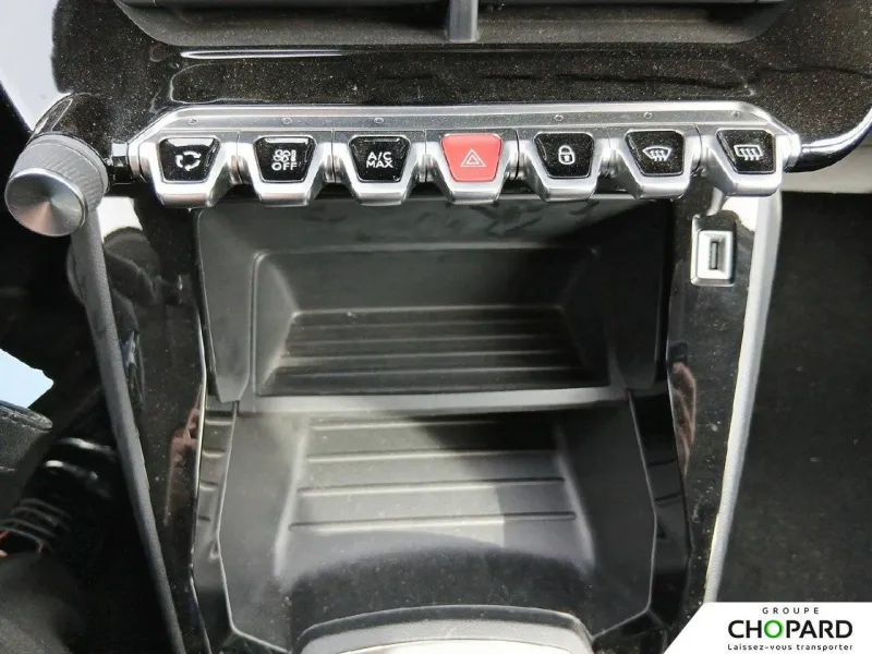 Image secondaire du véhicule 15