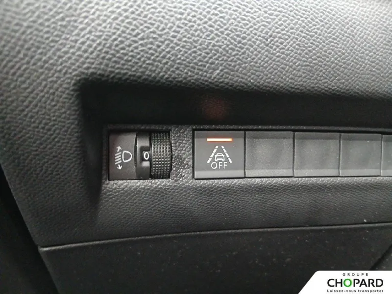 Image secondaire du véhicule 19