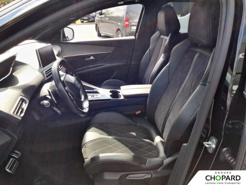 Image secondaire du véhicule 12