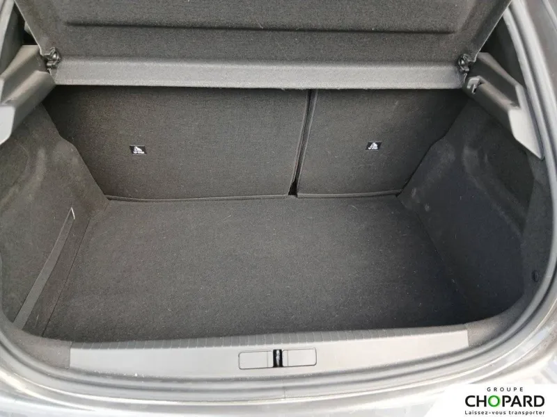 Image secondaire du véhicule 7