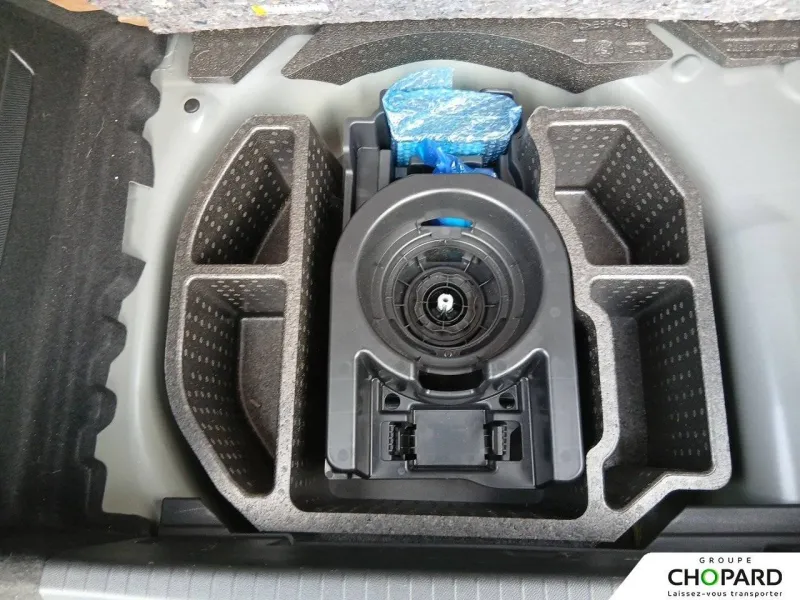 Image secondaire du véhicule 21