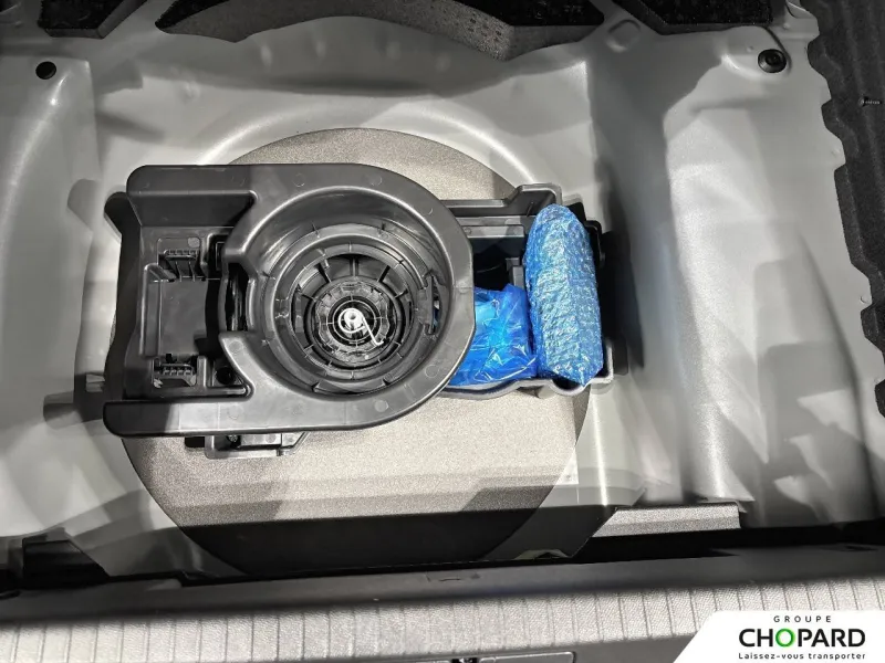 Image secondaire du véhicule 25