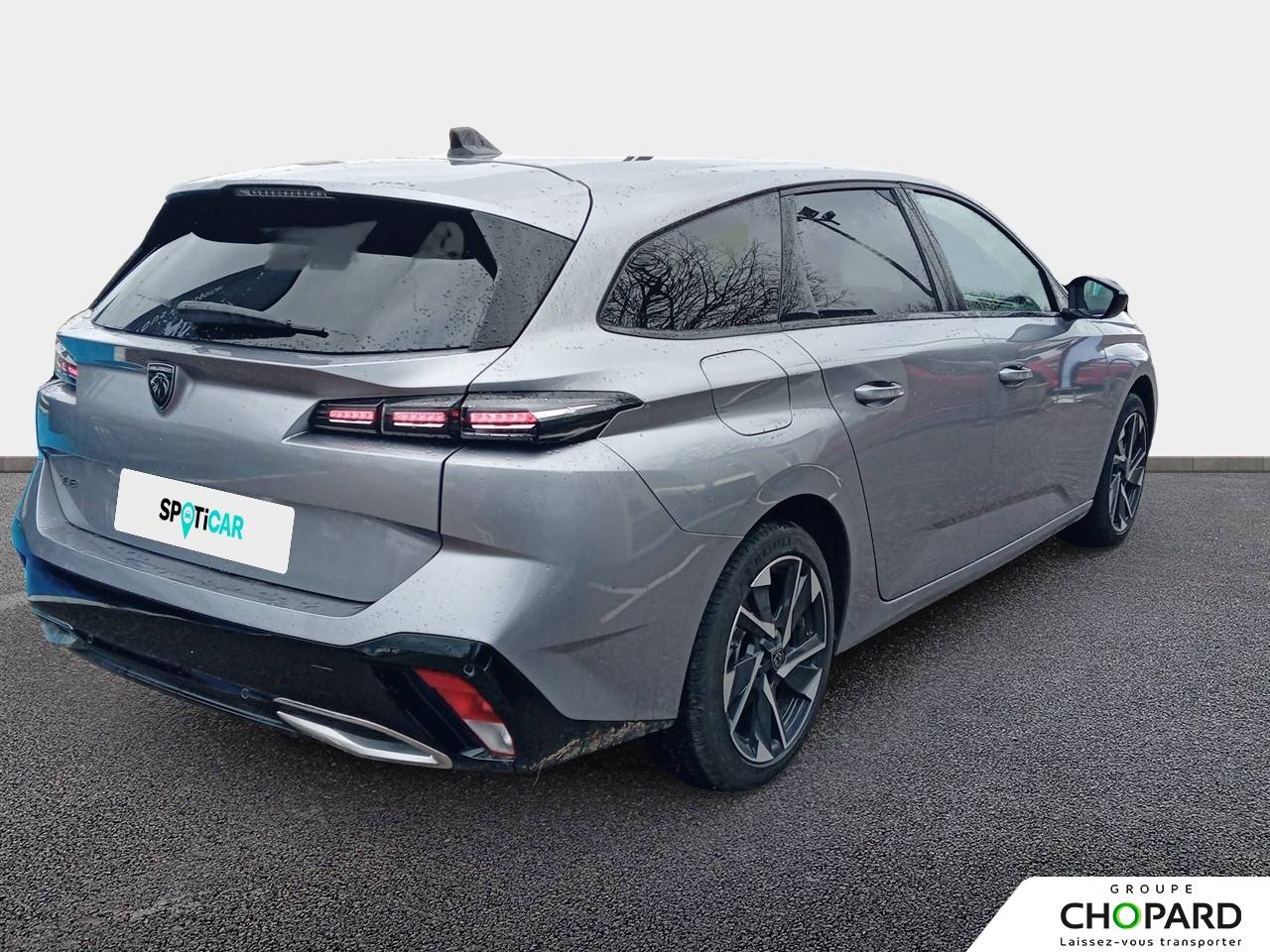 Image secondaire du véhicule 4