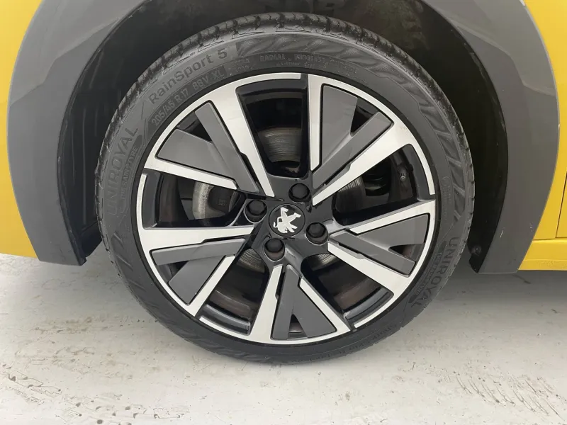 Image secondaire du véhicule 18