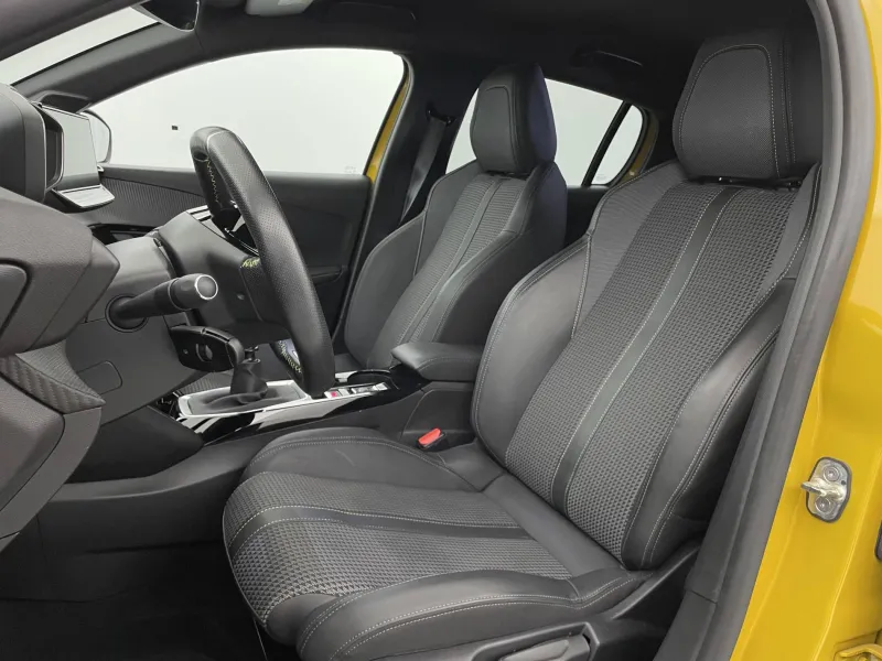 Image secondaire du véhicule 15