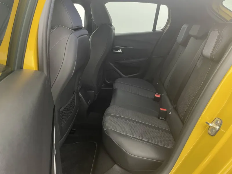 Image secondaire du véhicule 16