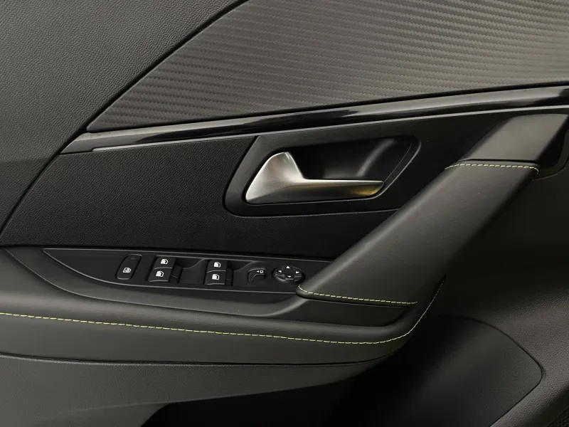 Image secondaire du véhicule 30