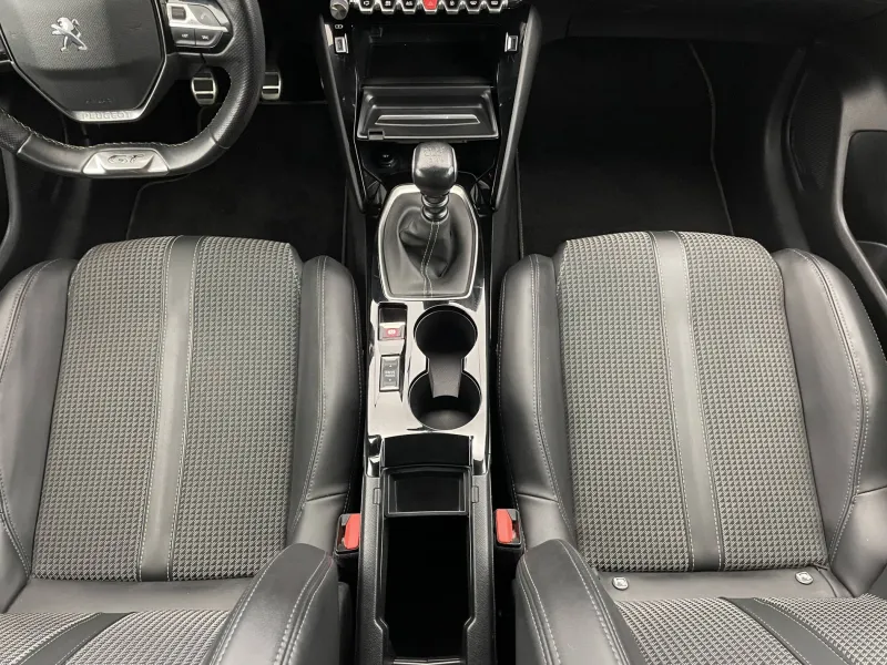 Image secondaire du véhicule 31