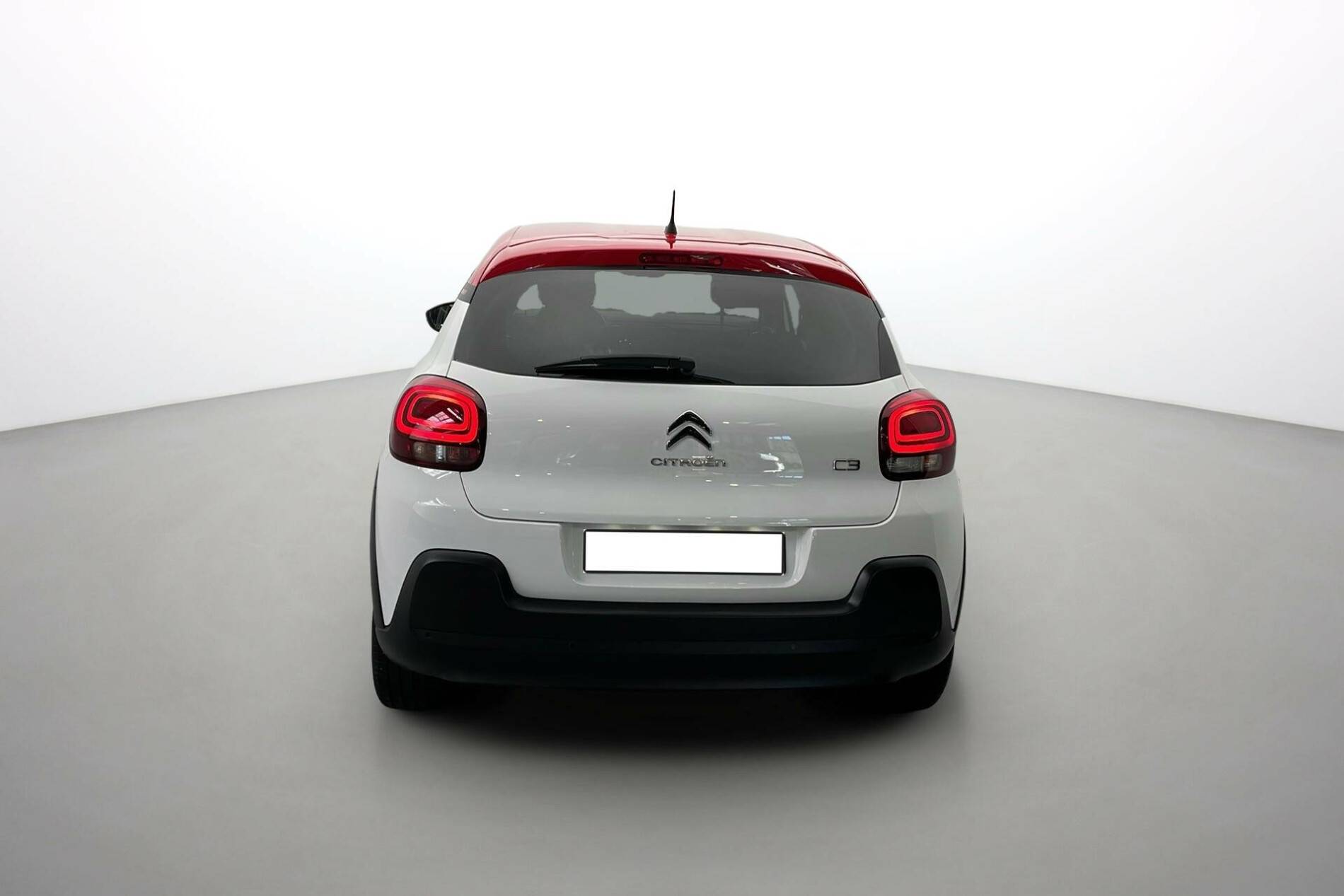 Image secondaire du véhicule 6