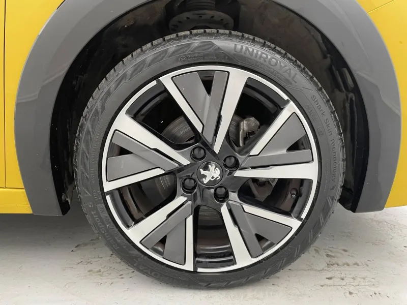 Image secondaire du véhicule 19