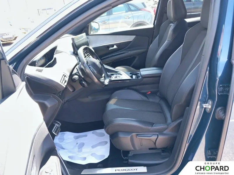 Image secondaire du véhicule 12