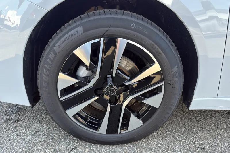 Image secondaire du véhicule 10