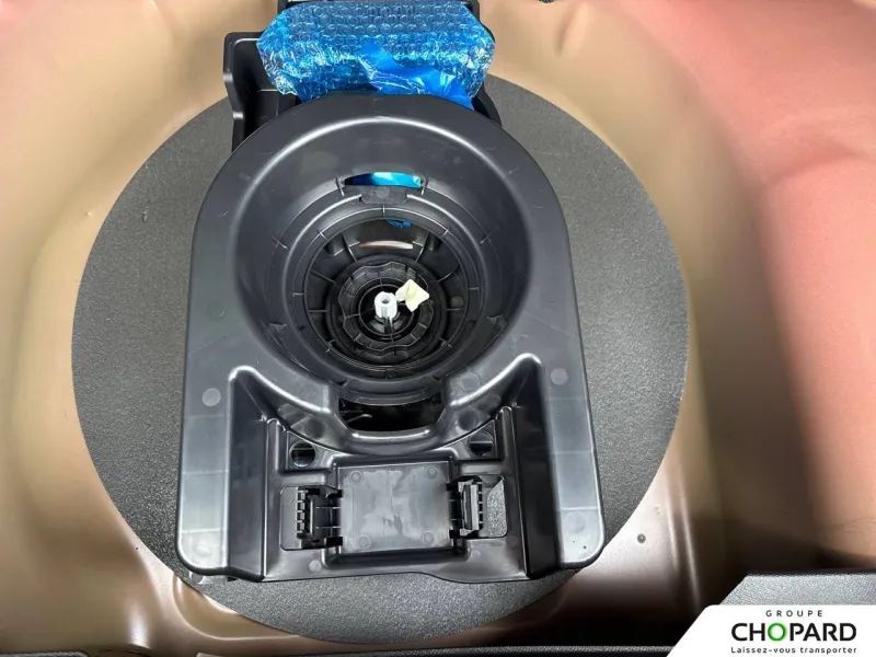 Image secondaire du véhicule 25