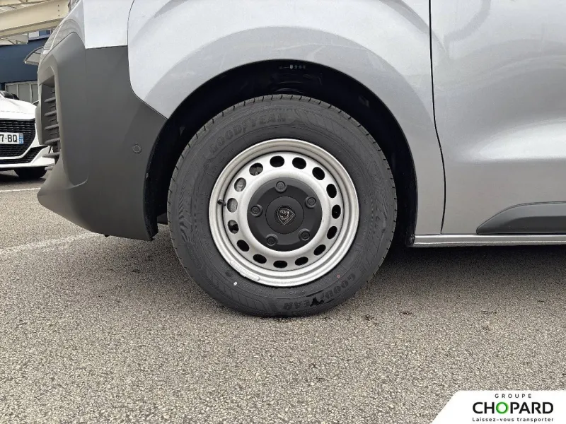 Image secondaire du véhicule 10