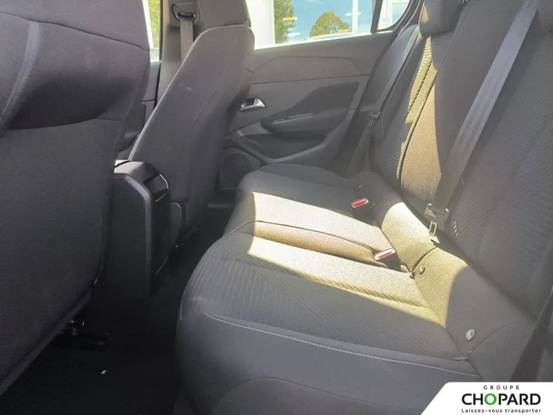 Image secondaire du véhicule 12