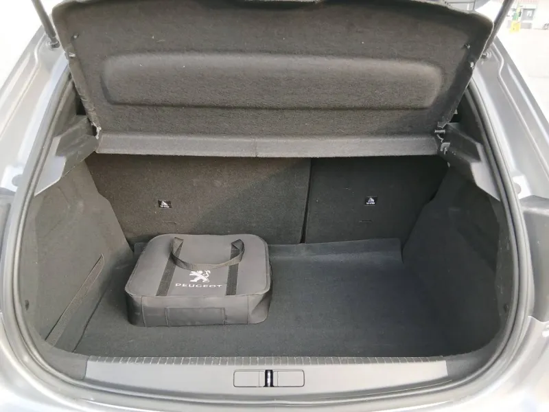 Image secondaire du véhicule 7