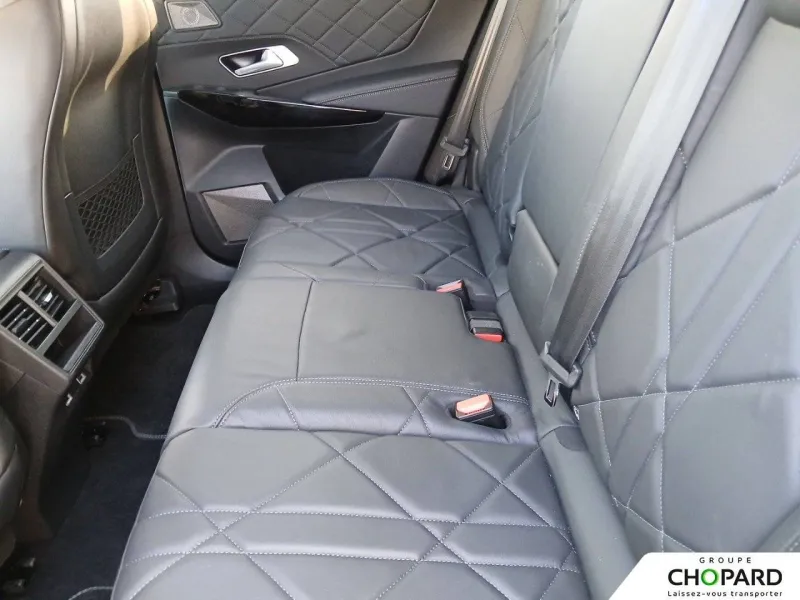 Image secondaire du véhicule 11