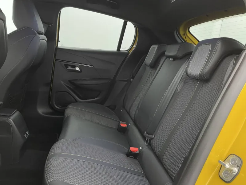 Image secondaire du véhicule 16