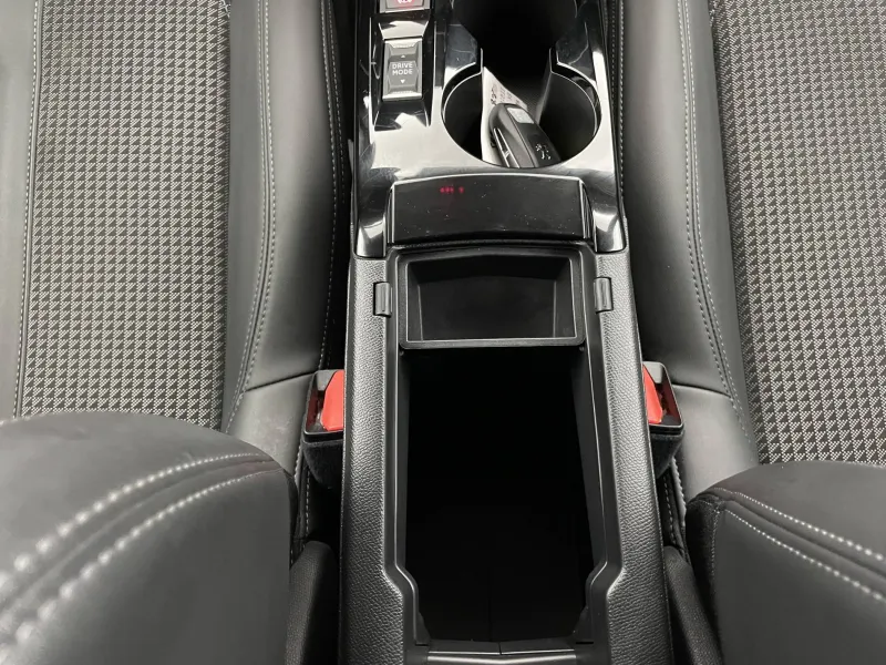 Image secondaire du véhicule 26