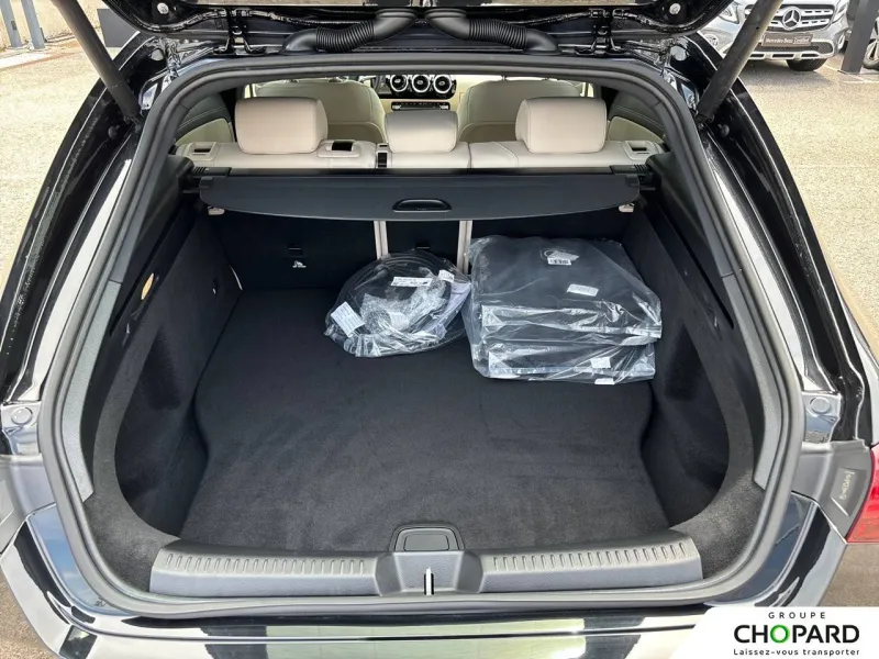 Image secondaire du véhicule 9