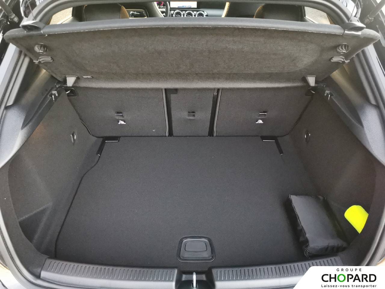 Image secondaire du véhicule 9