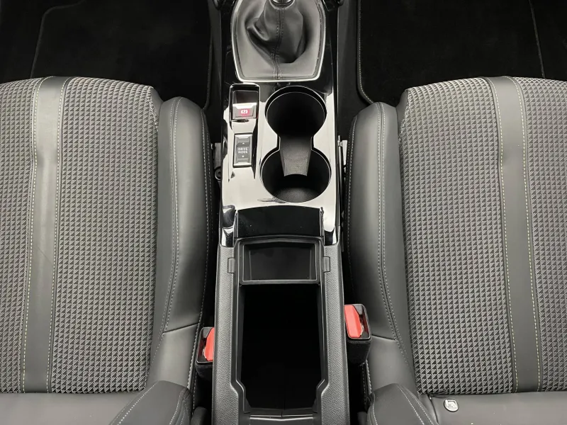 Image secondaire du véhicule 26