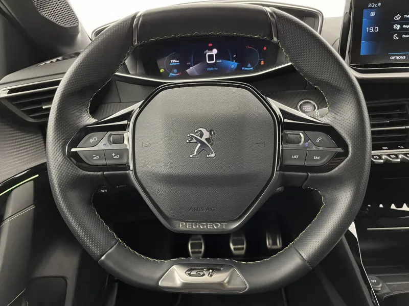 Image secondaire du véhicule 24