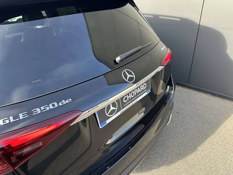 Image secondaire du véhicule 10