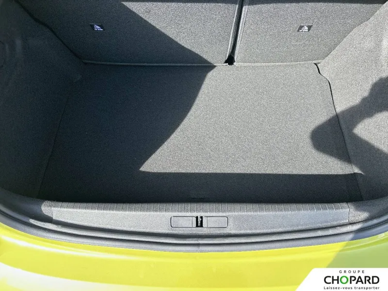 Image secondaire du véhicule 24