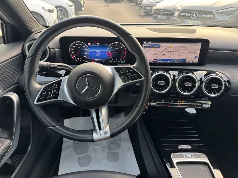 Image secondaire du véhicule 6