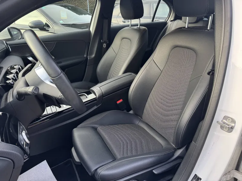 Image secondaire du véhicule 8