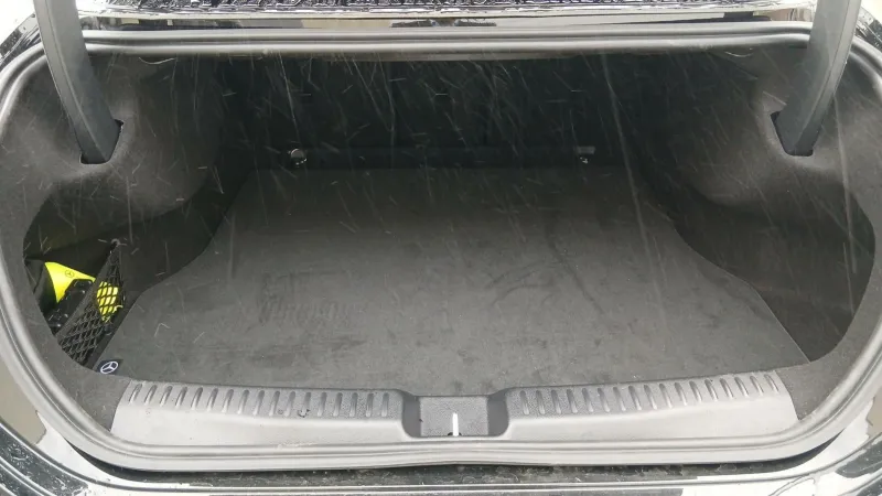 Image secondaire du véhicule 10