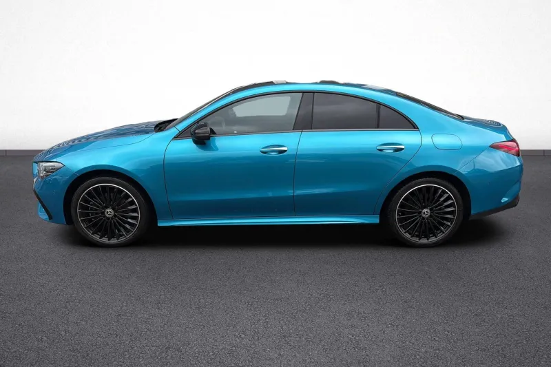 Image secondaire du véhicule 4