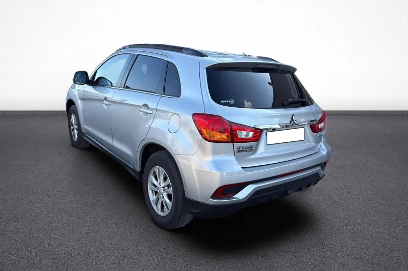 Image secondaire du véhicule 5