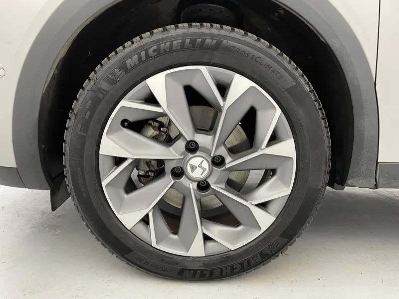 Image secondaire du véhicule 18