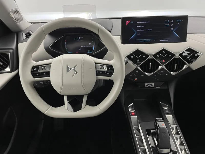 Image secondaire du véhicule 24