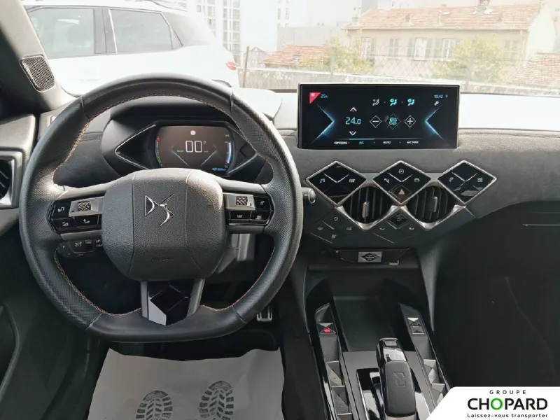 Image secondaire du véhicule 9