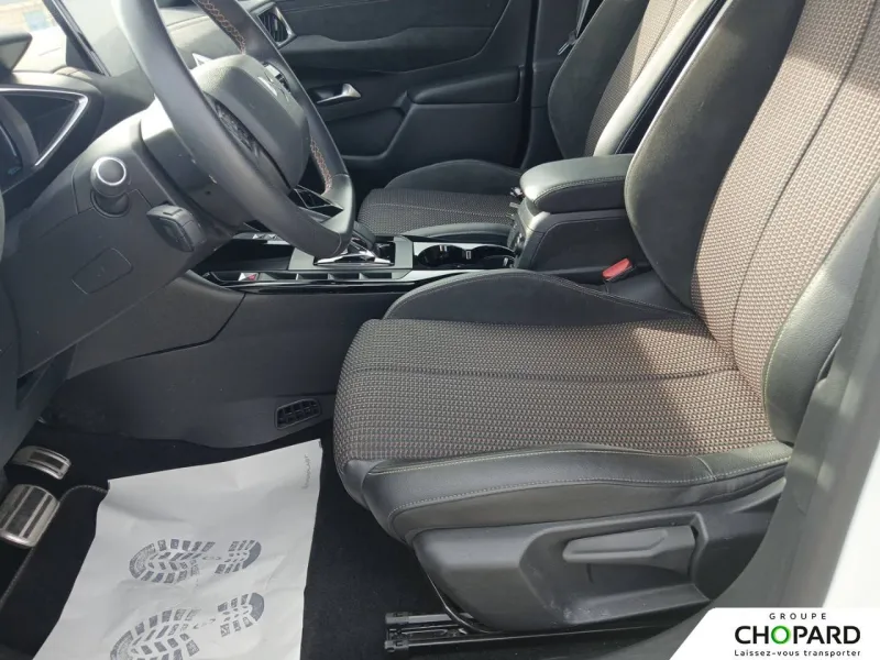 Image secondaire du véhicule 10