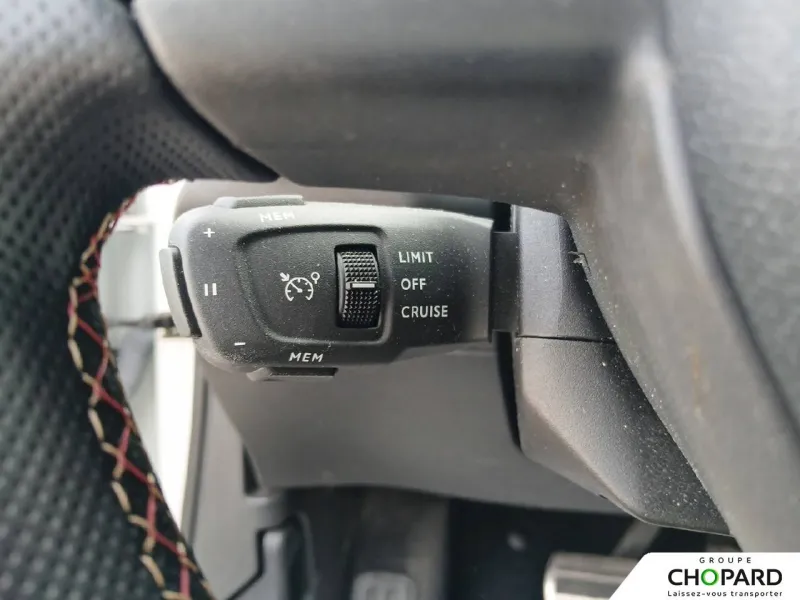 Image secondaire du véhicule 13