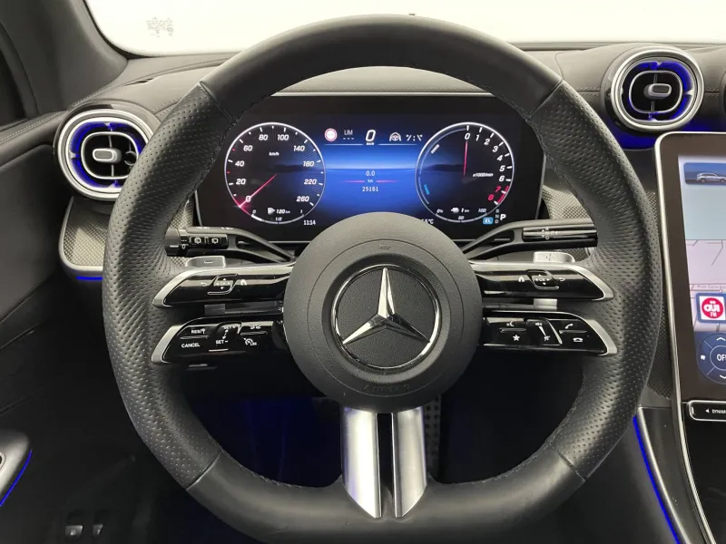 Image secondaire du véhicule 24