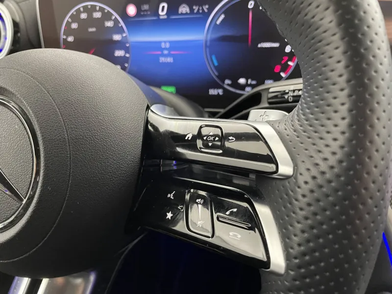 Image secondaire du véhicule 25