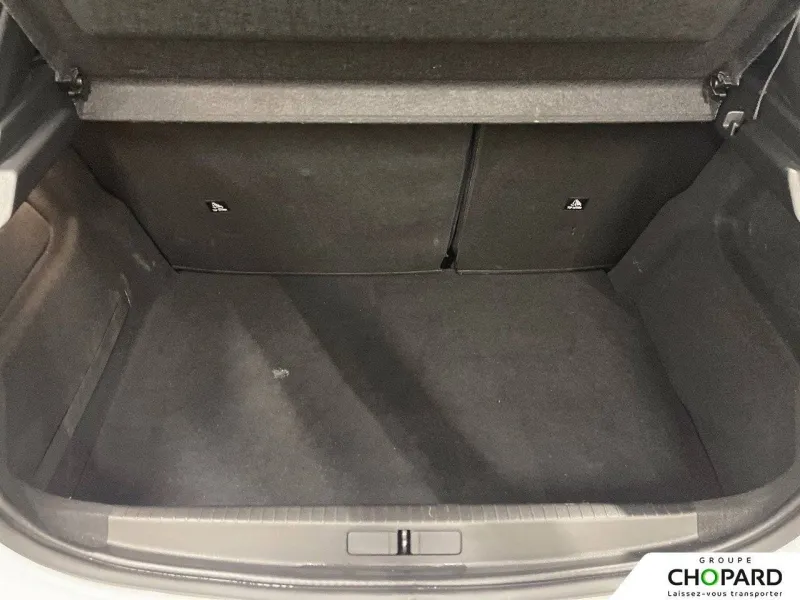 Image secondaire du véhicule 9