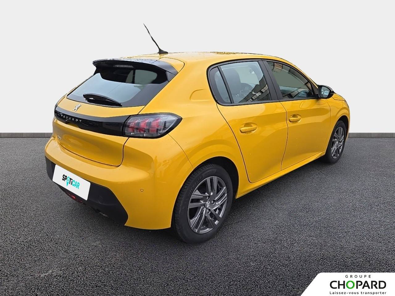 Image secondaire du véhicule 4