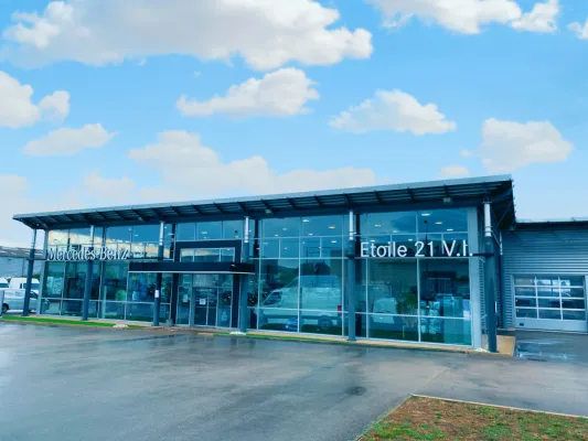 Mercedes-Benz Dijon VI